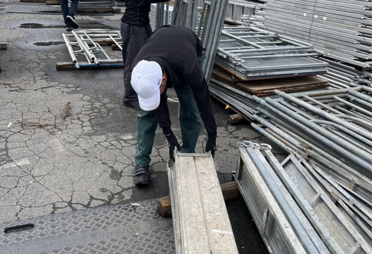 資材管理・運搬